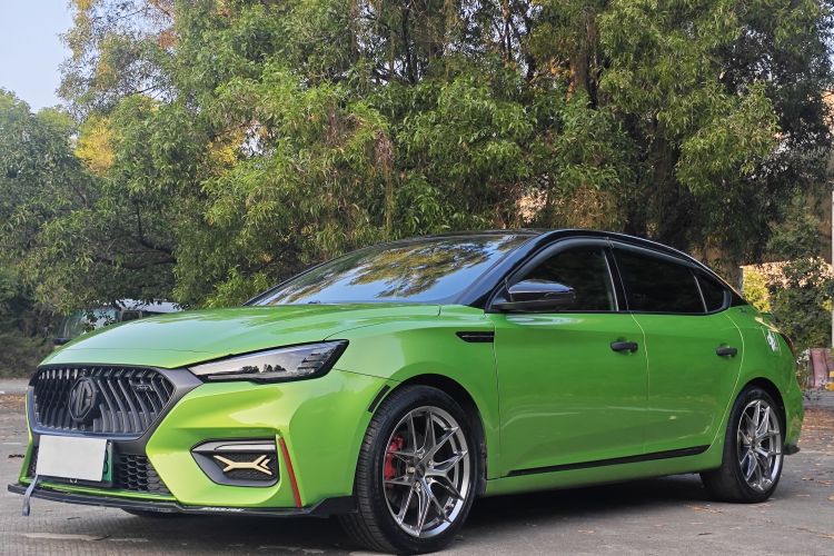 MG 6 New Energy 2020 car image #2