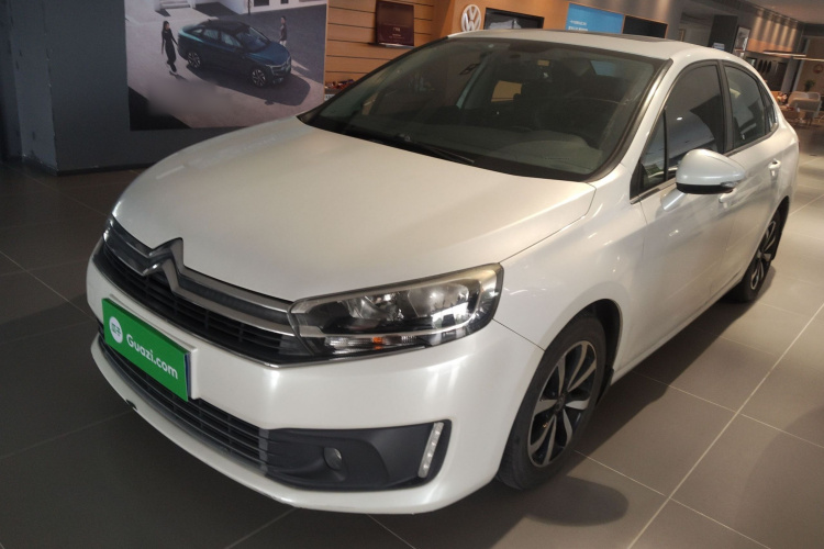 Citroen C4 C-Quatre 2018 car image #2