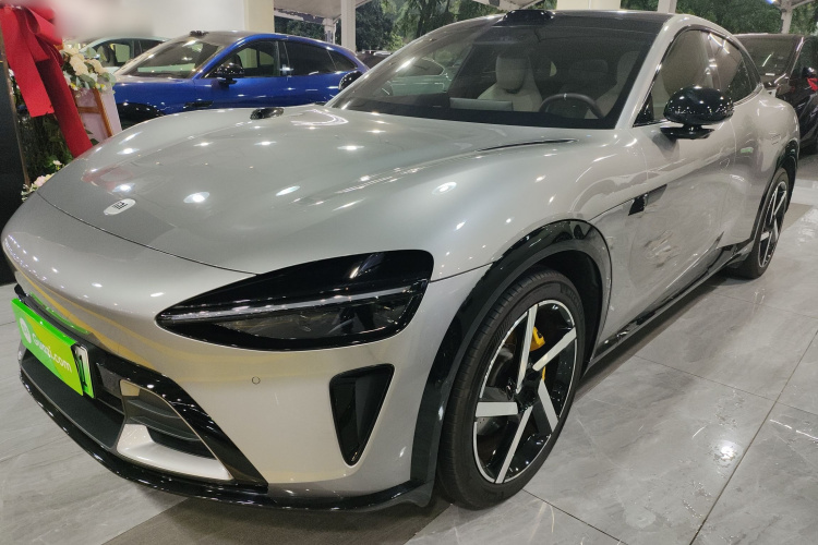 MI YU7 2025 car image #2