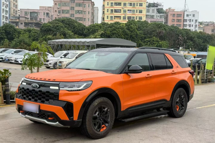 Ford Explorer 2024 #2 Ford Explorer 2024 car image #2