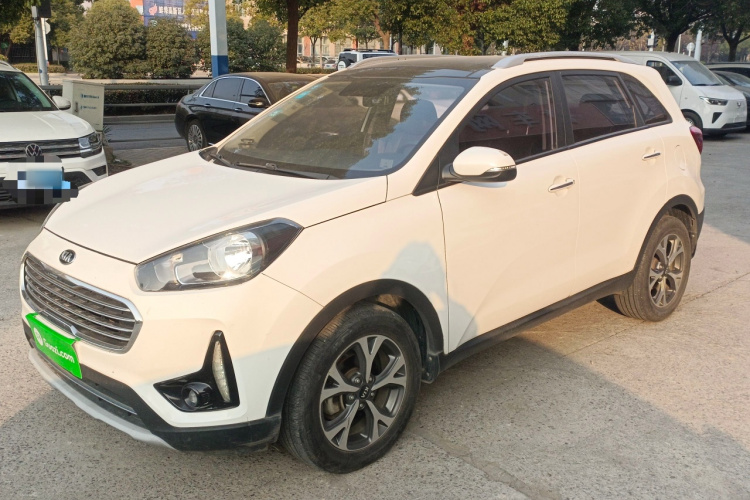 Kia Stonic 2016 #2 Kia Stonic 2016 car image #2