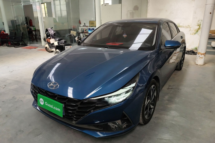 Hyundai Elantra 2020 car image #2