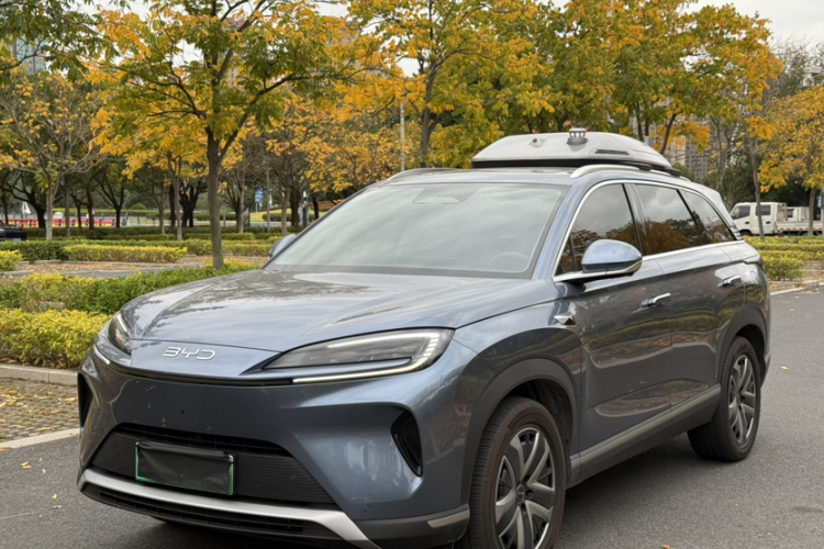 BYD Sea Lion 07 DM-i 2025 car image #2