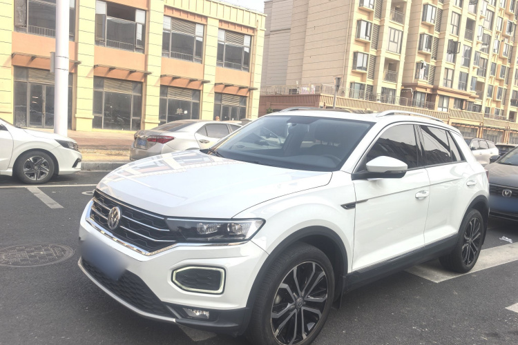 T-Roc 2019 car image #2