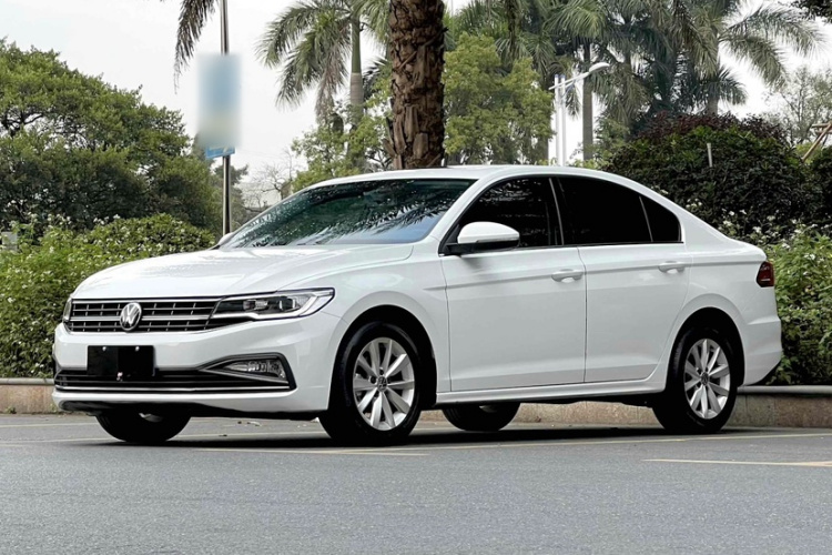 Volkswagen Bora 2019 car image #2