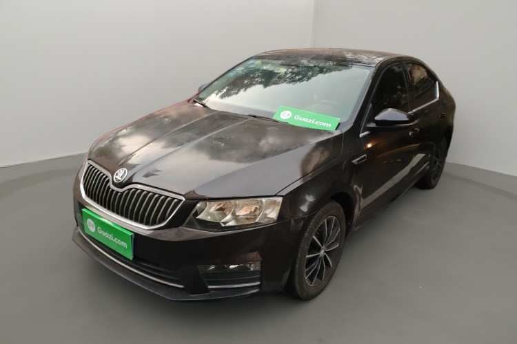 Skoda Octavia 2016 car image #2