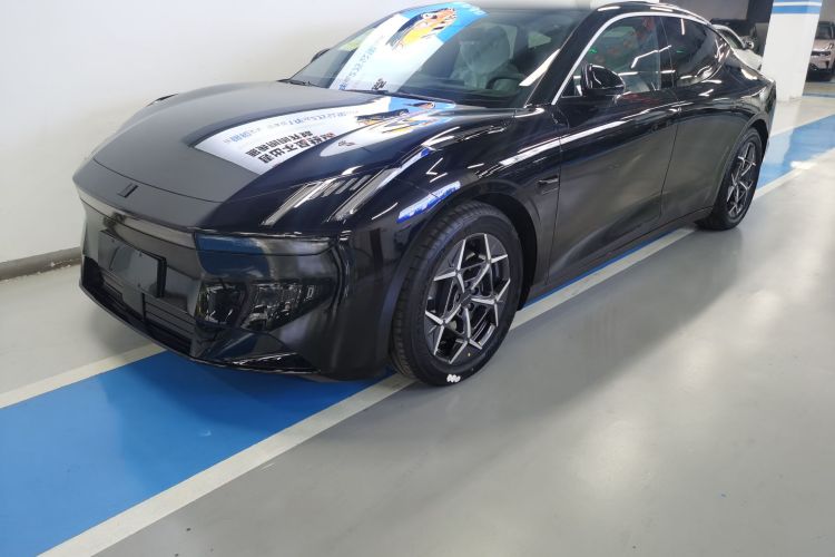 Lynk & Co #2 Lynk & Co immagine di auto #2