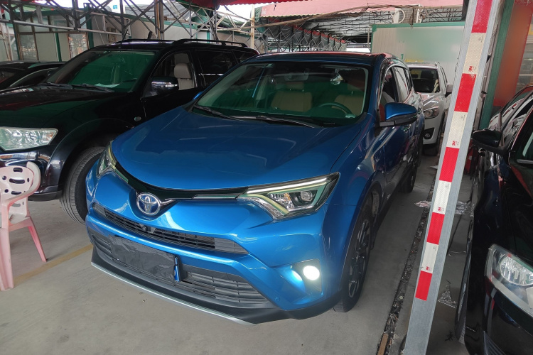 RAV4 2016 immagine di auto #2