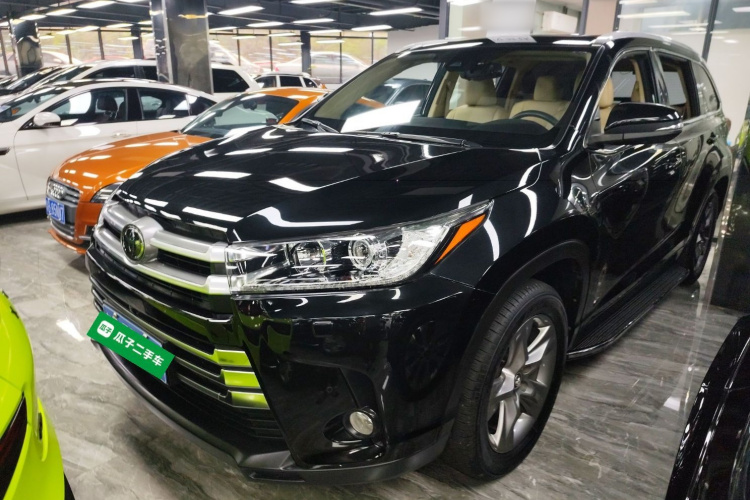 Toyota Highlander 2018 car image #2