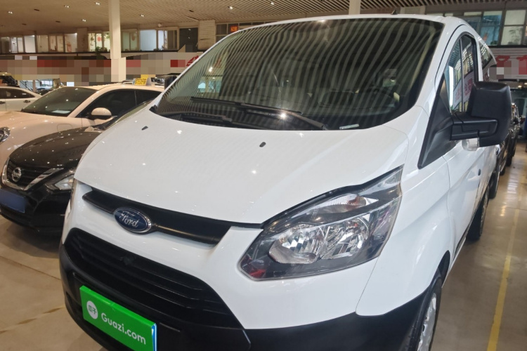 Ford Transit 2019 imagen de coche #2