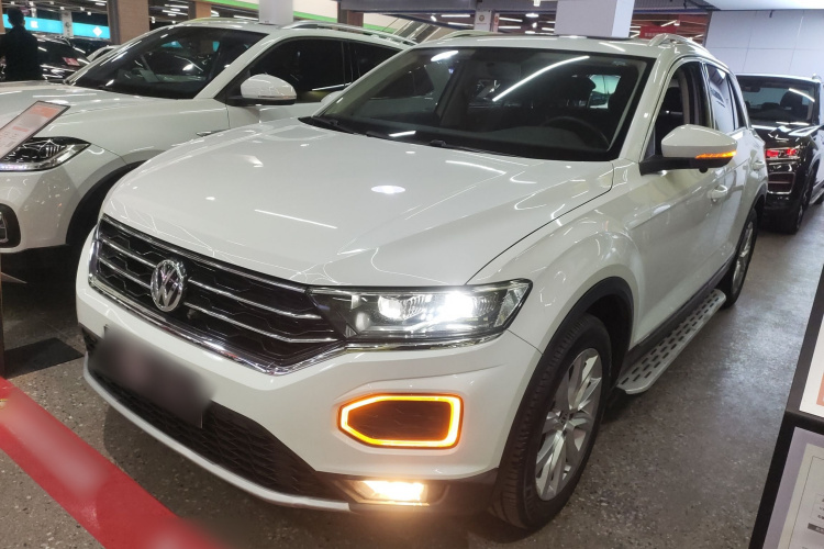 T-Roc 2019 #2 T-Roc 2019 car image #2