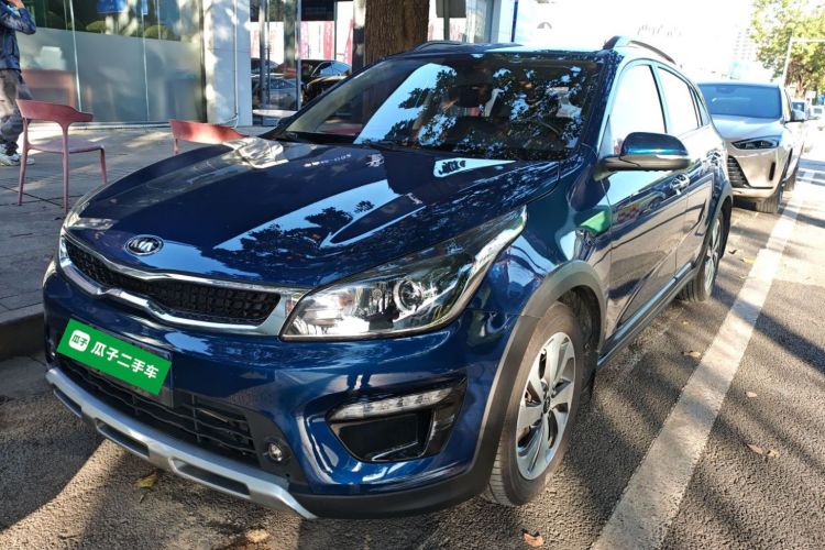 Kia Rio Cross 2018 صورة سيارة #2