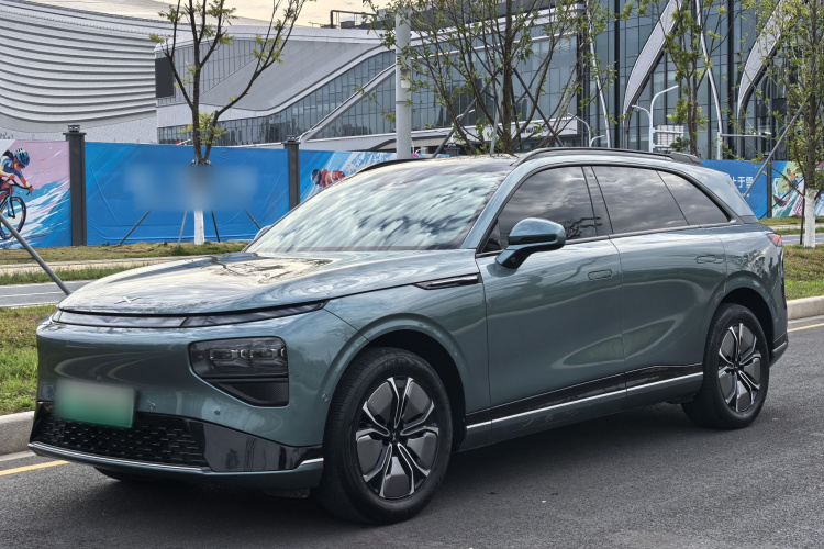 Xpeng G9 2023 #2 Xpeng G9 2023 immagine di auto #2