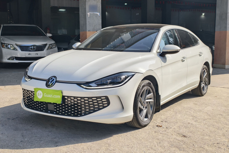 Volkswagen Lamando 2024 immagine di auto #2