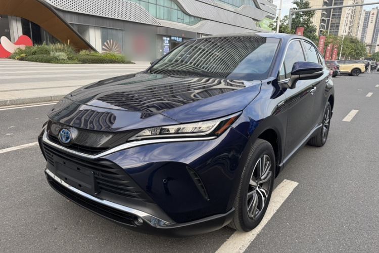 Toyota Harrier 2022 car image #2