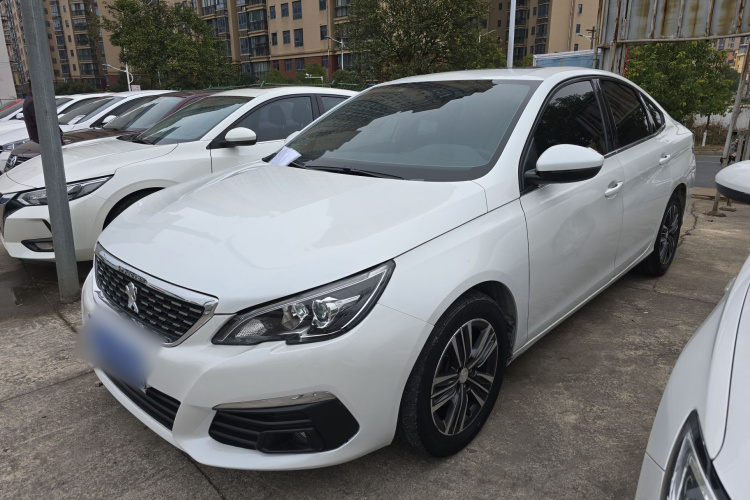 Peugeot 308 2019 car image #2