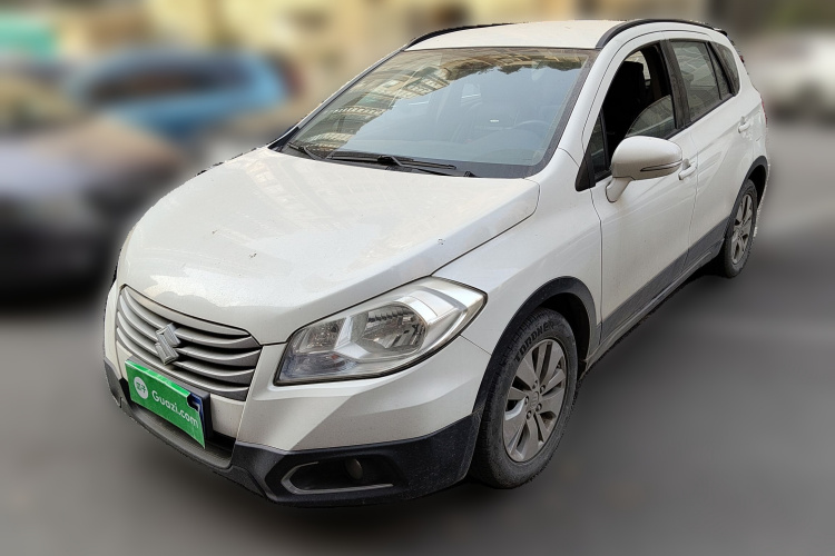 Suzuki S-Cross 2017 immagine di auto #2