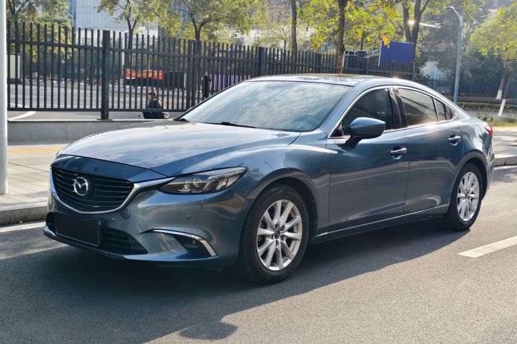 Mazda Atenza 2018 car image #2