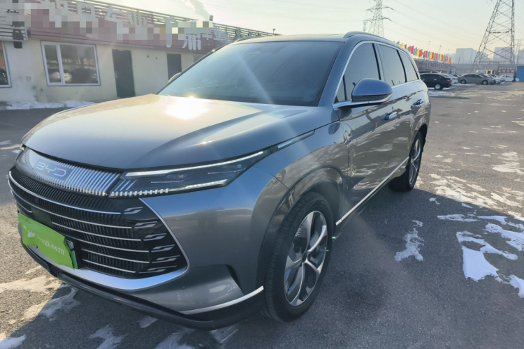 BYD Frigate 07 2023 #2 BYD Frigate 07 2023 car image #2