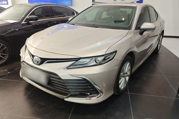 Toyota Camry 2022 #2 Toyota Camry 2022 immagine di auto #2