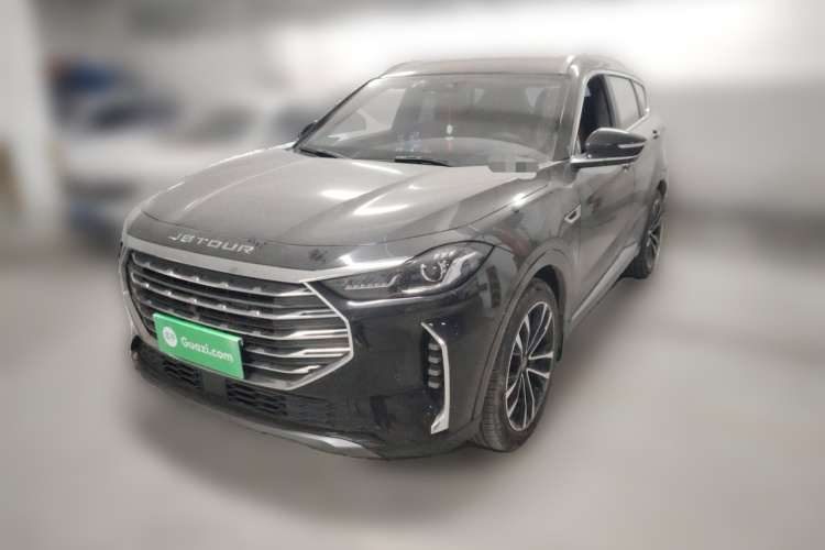 X70 PLUS 2022 car image #2