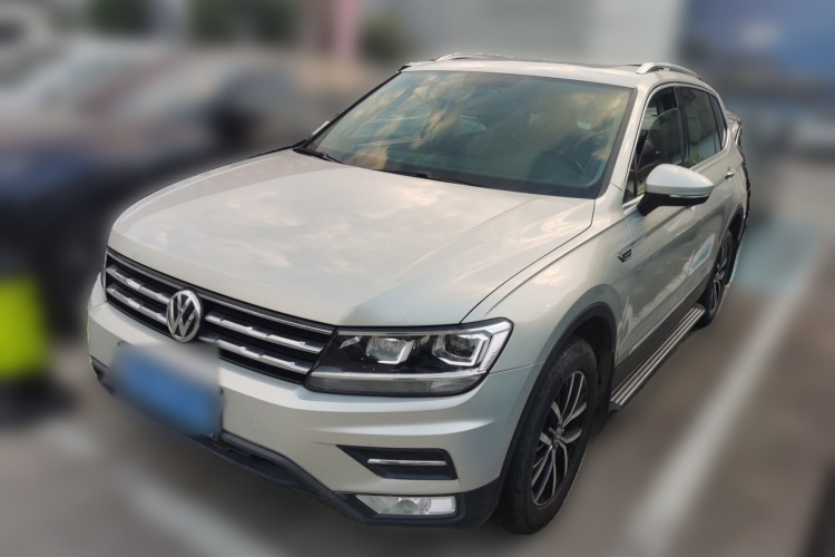 Volkswagen Tiguan L 2018 #2 Volkswagen Tiguan L 2018 car image #2