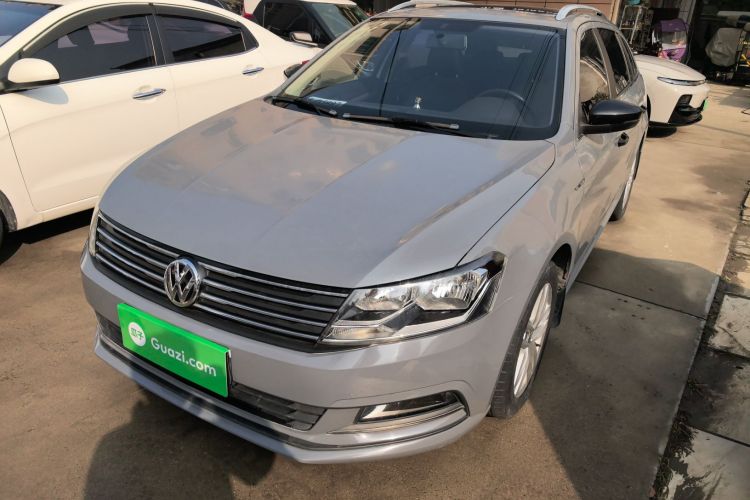 Volkswagen Gran Lavida 2015 car image #2