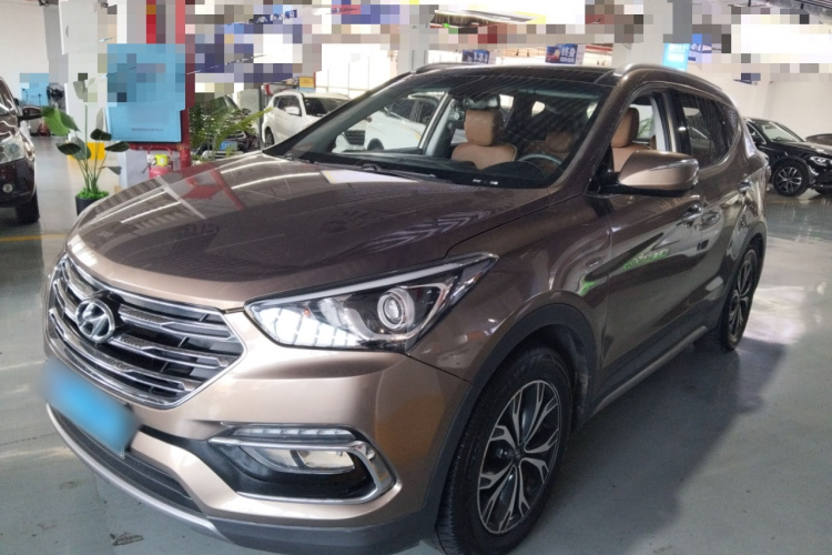 Hyundai Santa Fe 2016 car image #2