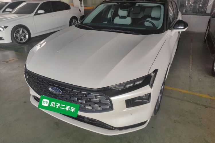 Ford Mondeo 2022 car image #2