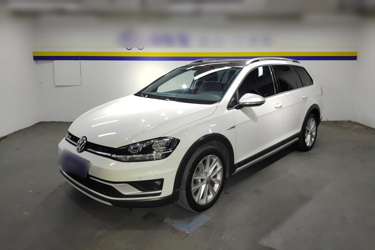 Volkswagen Golf (Imported) 2020 immagine di auto #2