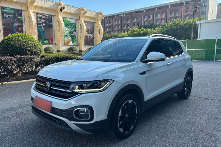 Volkswagen Tacqua 2021 car image #2