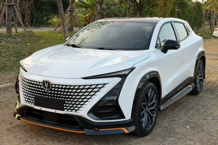 Changan UNI-T 2022 #2 Changan UNI-T 2022 car image #2