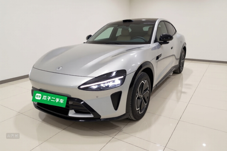 MI YU7 2025 #2 MI YU7 2025 car image #2