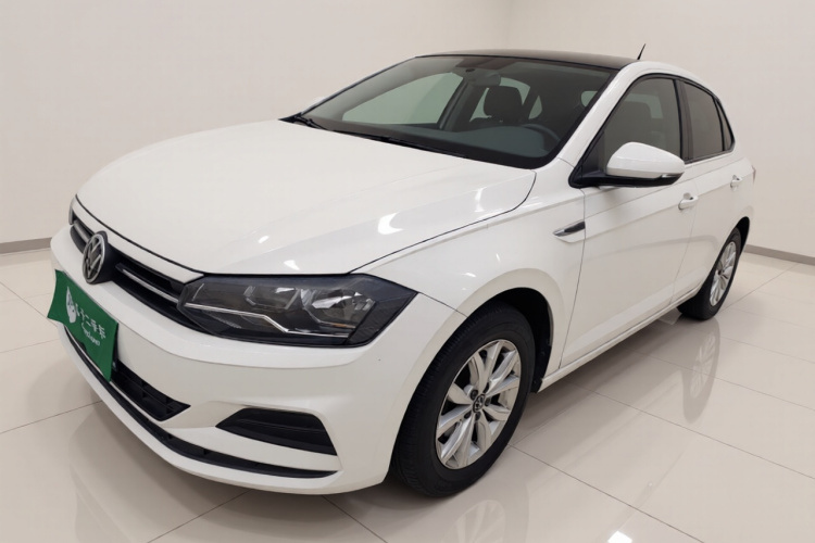 Polo 2021 car image #2