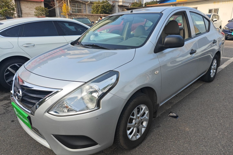 Nissan Sunny 2016 #2 Nissan Sunny 2016 car image #2