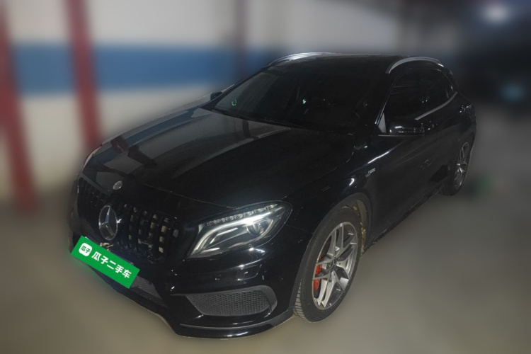 Mercedes-Benz GLA AMG 2015 car image #2