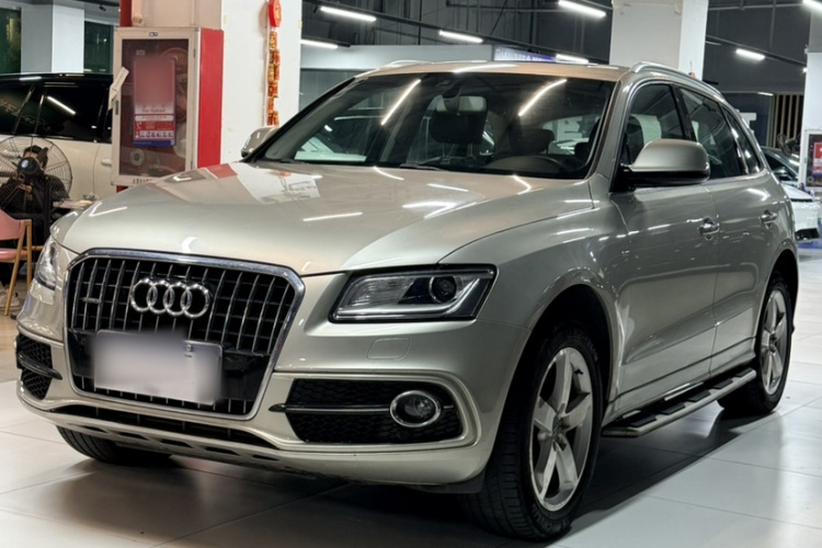Audi Q5 2018 صورة سيارة #2