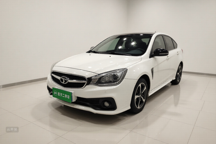 Soueast V5 Lingzhi 2017 car image #2