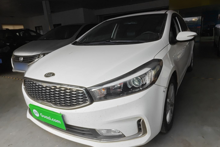 Kia K3 2017 #2 Kia K3 2017 car image #2