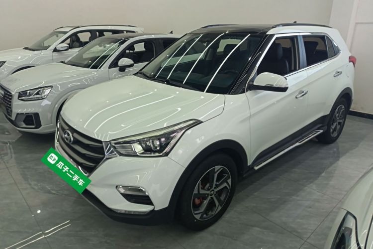 Hyundai ix25 2018 #2 Hyundai ix25 2018 car image #2