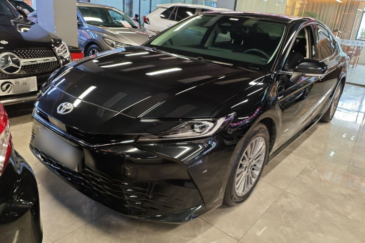 Toyota Camry 2024 #2 Toyota Camry 2024 car image #2