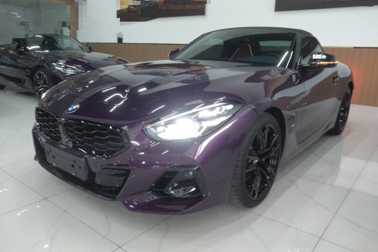 BMW Z4 2023 car image #2