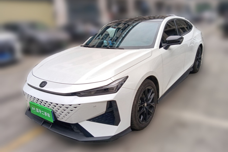 Changan UNI-V 2024 car image #2