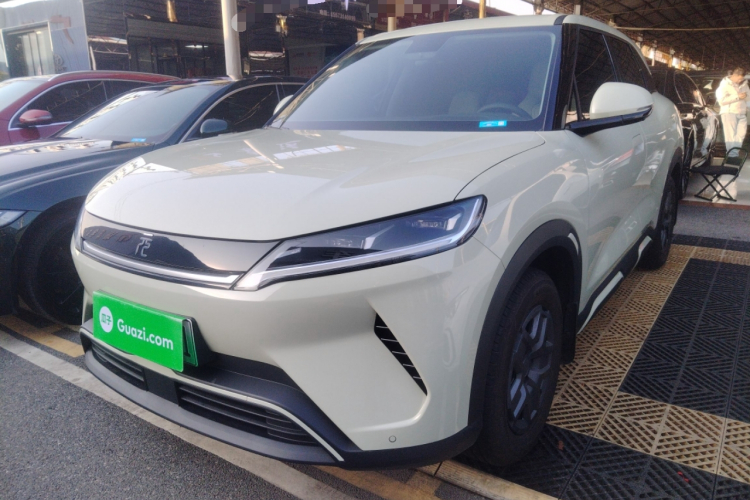 BYD YuanUP 2025 #2 BYD YuanUP 2025 car image #2