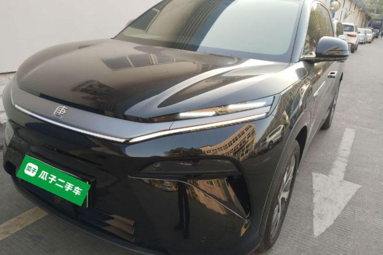 BYD Tang L 2025 car image #2
