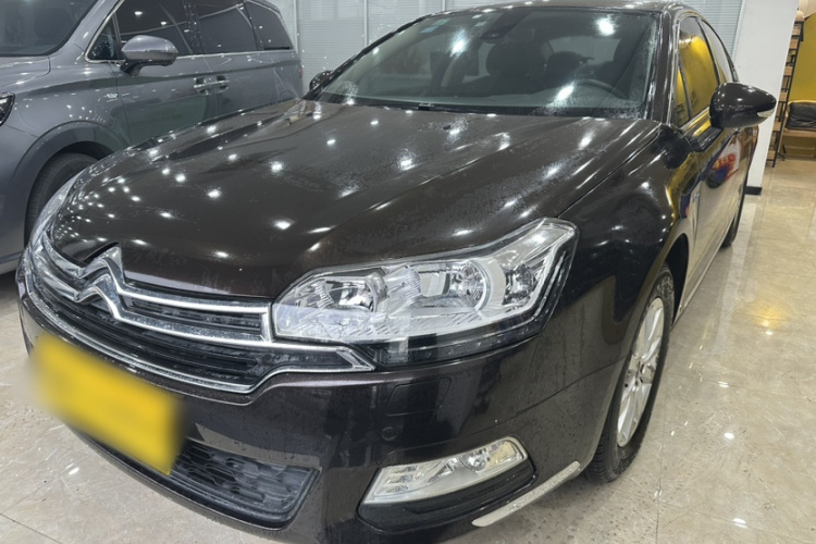 Citroen C5 2016 car image #2