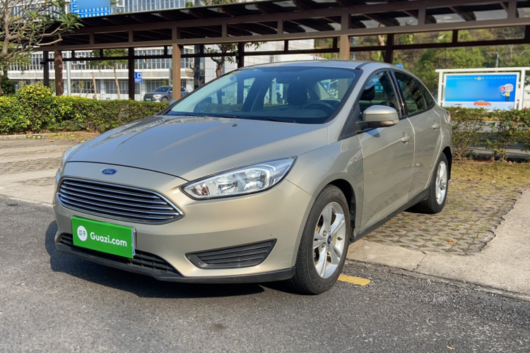 Ford Focus 2018 car image #2