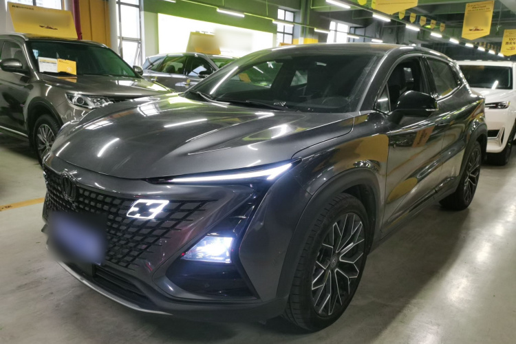 Changan UNI-T 2022 car image #2