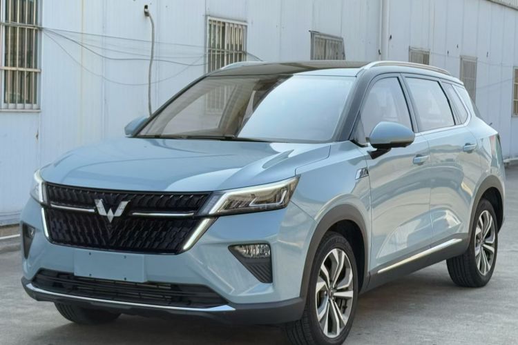 Wuling Asta 2021 #2 Wuling Asta 2021 صورة سيارة #2