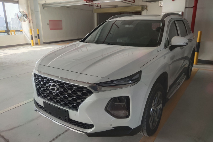 Hyundai Santa Fe 2021 #2 Hyundai Santa Fe 2021 car image #2